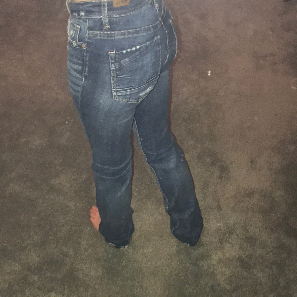 BUCKLE JEANS